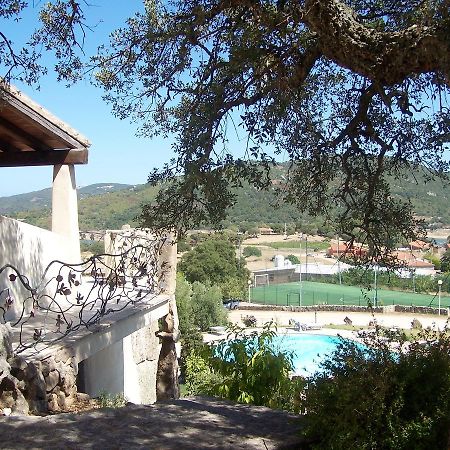 Hotel Ristorante Funtana Abbas Luras Luaran gambar